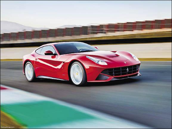 法拉利F12berlinetta