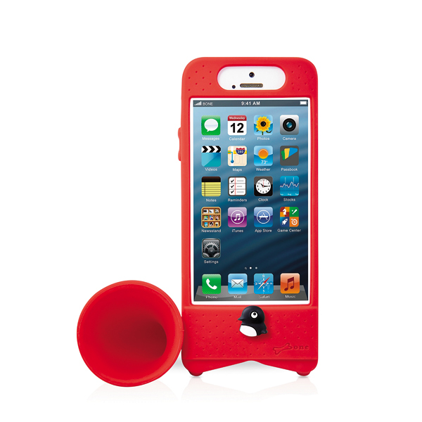 Bone Horn Bike 5 單車專用利用調整式魔鬼氈束帶，可固定在單車上；矽膠材質，能防刮、耐污、水洗。號角造型喇叭，擴大音量13分貝。適用iPhone 5。售價890元。