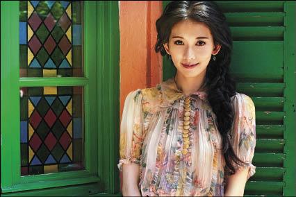 林志玲2014慈善年曆與「台灣一起夢想公益協會」合作。（志玲姊姊慈善基金會提供）