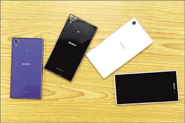 Sony 宣布推出新款頂級防水防塵智慧型手機Xperia Z1，即將於9月底前在全球各市場陸續上市，共有黑、白、紫三色。