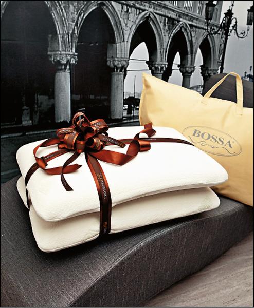 百貨週年慶超值商品推薦，TRUSSARDI BOSSA草本舒眠記憶枕，原價5,360元／對、特價1,800元／對。