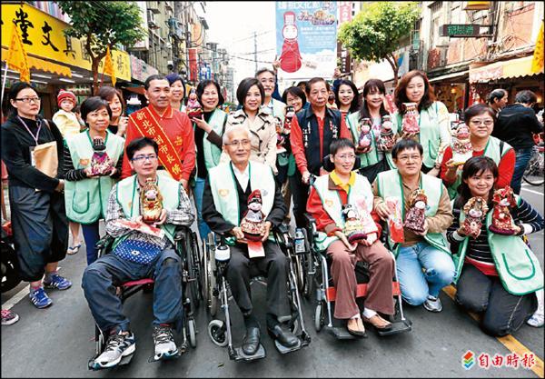 美人體重直落,被質疑去整形。(記者王文麟攝) 美人體重直落,被質疑去整形。(記者王文麟攝)