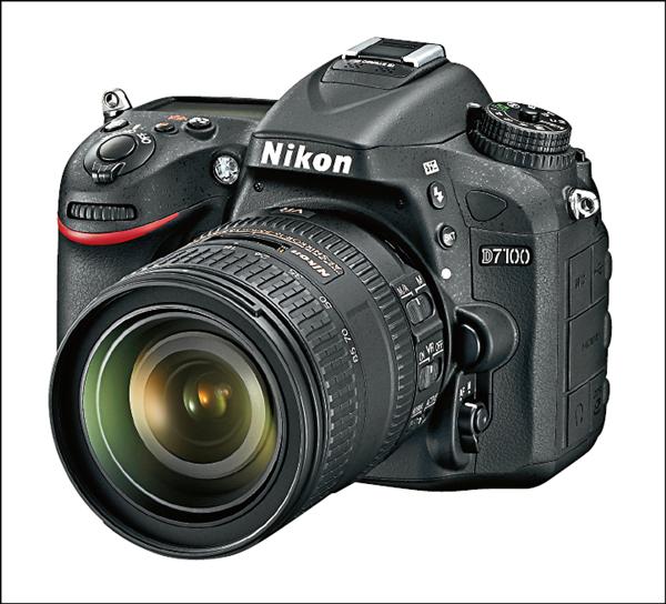 Nikon D7100