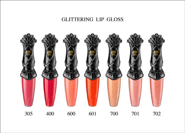 ANNA SUI魔鏡光水感唇蜜，各7g／850元。