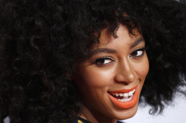 碧昂絲(Beyonce)胞妹、傑斯(Jay-Z)小姨子諾利斯(Solange Knowles)。(法新社資料照) 碧昂絲(Beyonce)胞妹、傑斯(Jay-Z)小姨子諾利斯(Solange Knowles)。(法新社資料照)