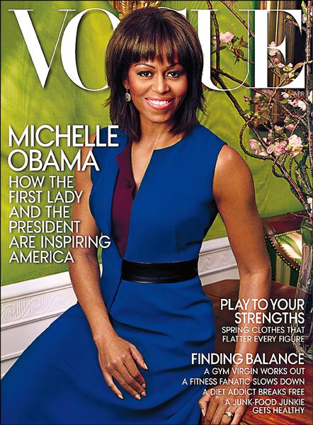 美國第一夫人Michelle Obama在美國總統就職期間，於美國亞當斯飯店（The Hay-Adams Hotel），身穿一襲藍色輕便禮服，展現出優雅的貴族氣質。（法新）