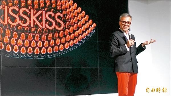 嬌蘭全球彩妝總監Olivier Echaudemaison是嬌蘭彩妝的重要推手。（記者邱巧貞攝）