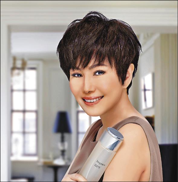 Impress系列代言人江蕙以短髮展現煥然一新的視覺形象。