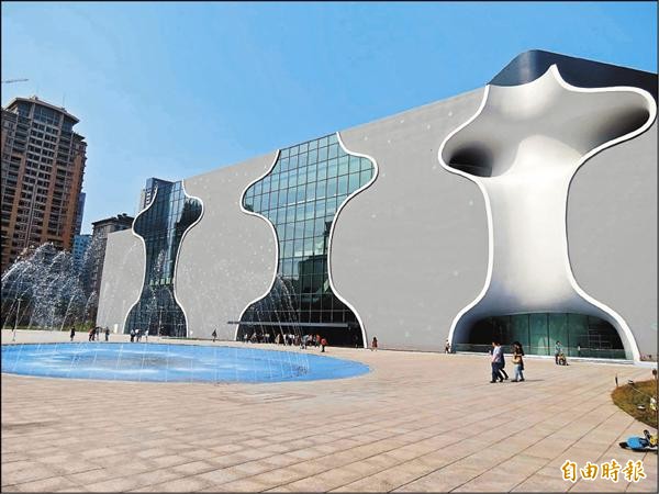 江蕙經紀人表示,台中國家歌劇院場地太小,目前未有適合場地。(資料照,記者蘇孟娟攝) 江蕙經紀人表示,台中國家歌劇院場地太小,目前未有適合場地。(資料照,記者蘇孟娟攝)