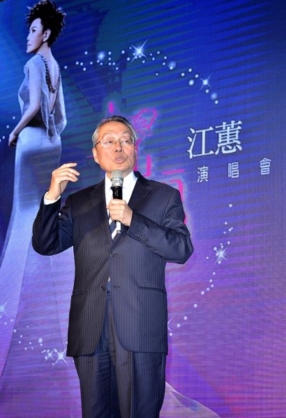 江蕙演唱會加場說明會,宏碁榮譽董事長施振榮親自出席。(記者陳奕全攝) 江蕙演唱會加場說明會,宏碁榮譽董事長施振榮親自出席。(記者陳奕全攝)