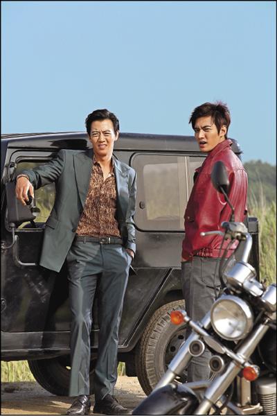 李敏鎬、金來沅在新片「江南1970」首次合作,但兩人都認為默契十足。(凱擘提供) 李敏鎬、金來沅在新片「江南1970」首次合作,但兩人都認為默契十足。(凱擘提供)