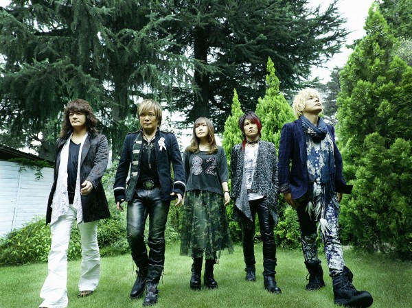 唱紅多首動漫主題曲的搖滾樂團「JAM Project」,將率領日本動漫聲優、歌手團體,超過30人大陣仗,讓動漫音樂狂潮席捲台灣。(雅慕斯娛樂提供) 唱紅多首動漫主題曲的搖滾樂團「JAM Project」,將率領日本動漫聲優、歌手團體,超過30人大陣仗,讓動漫音樂狂潮席捲台灣。(雅慕斯娛樂提供)