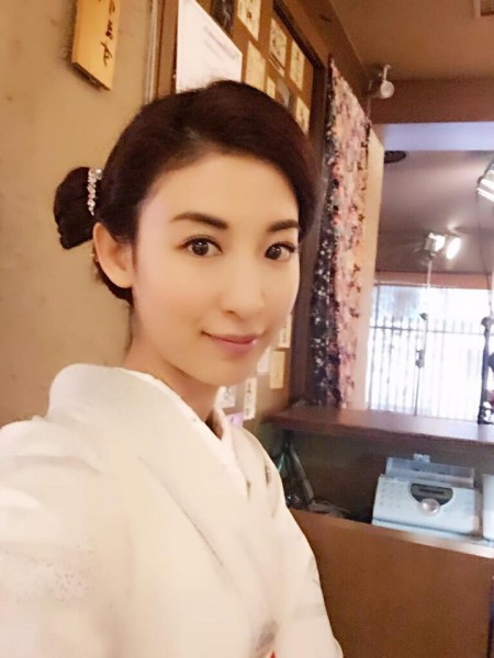 大久保麻梨子有「日本第一美胸」之稱,保暖私處有祕招。(圖取自大久保麻梨子臉書) 大久保麻梨子有「日本第一美胸」之稱,保暖私處有祕招。(圖取自大久保麻梨子臉書)