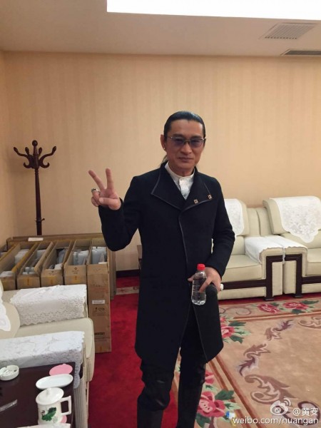 黃安向來言詞犀利。(取自微博) 黃安向來言詞犀利。(取自微博)