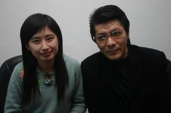 龍方（右）享年54歲，留給影迷無限緬懷。（取自網路）