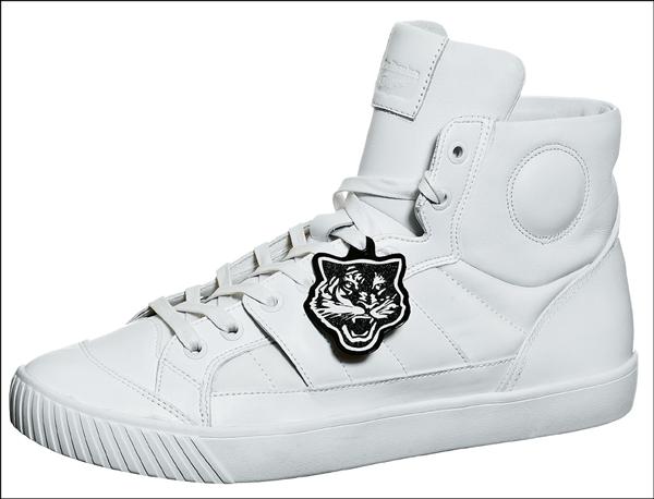 andrea pompilio onitsuka