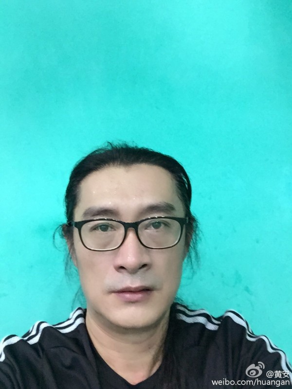 黃安批陳囂張,嗆聲:「丫頭,記得下次來中國講國語要捲舌啊。」(取自黃安微博) 黃安批陳囂張,嗆聲:「丫頭,記得下次來中國講國語要捲舌啊。」(取自黃安微博)
