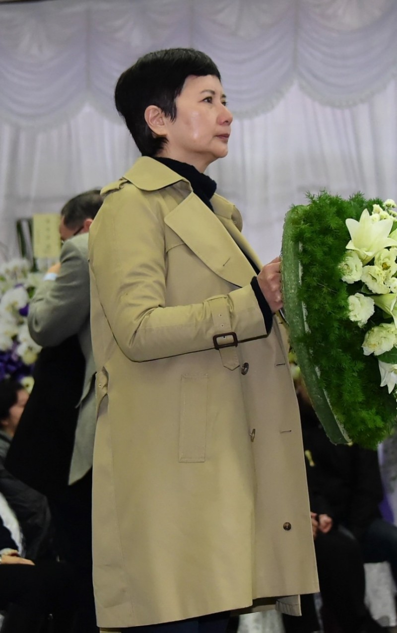 (影音)鄒少官生前向媽道歉 夏台鳳淚喊來生要健康 - 自由娛樂