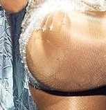 瑪麗亞凱莉絲襪爆開，肉臀全場大放送。（翻攝自GettyImages）