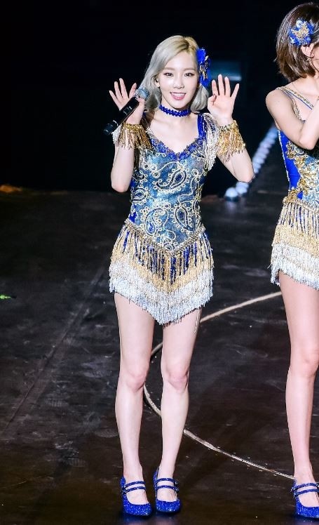 太妍昨在演唱會上清唱自己的SOLO歌曲《RAIN》。（記者王文麟攝）