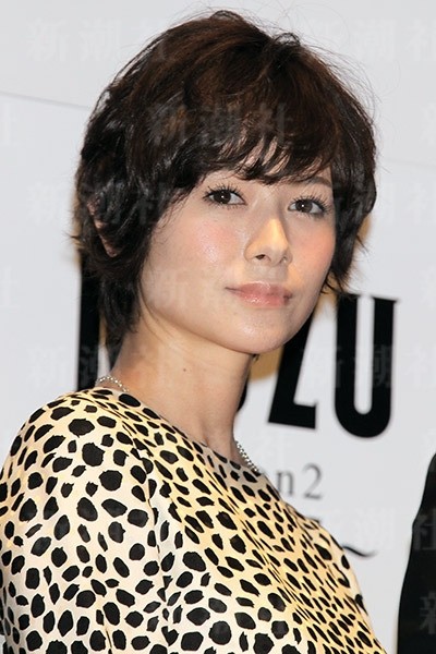 有那麼嚴重嗎 火箭巨乳影后胖了點被嘲激肥變形 自由娛樂