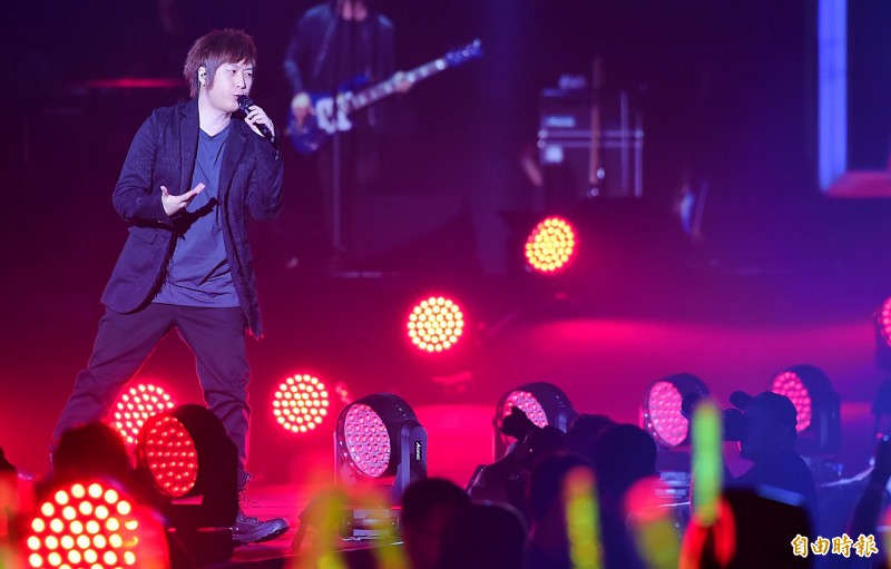 五月天「超犀利趴7」演唱會登場。（記者王文麟攝）