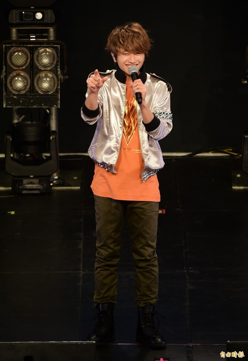 「AAA」今登上ATT SHOW BOX 開唱，圖為團員西島隆弘。（記者胡舜翔攝）