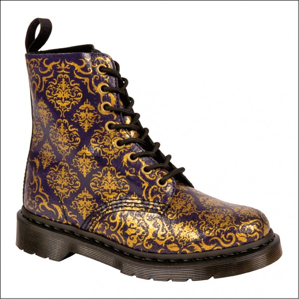 dr martens cristal suede