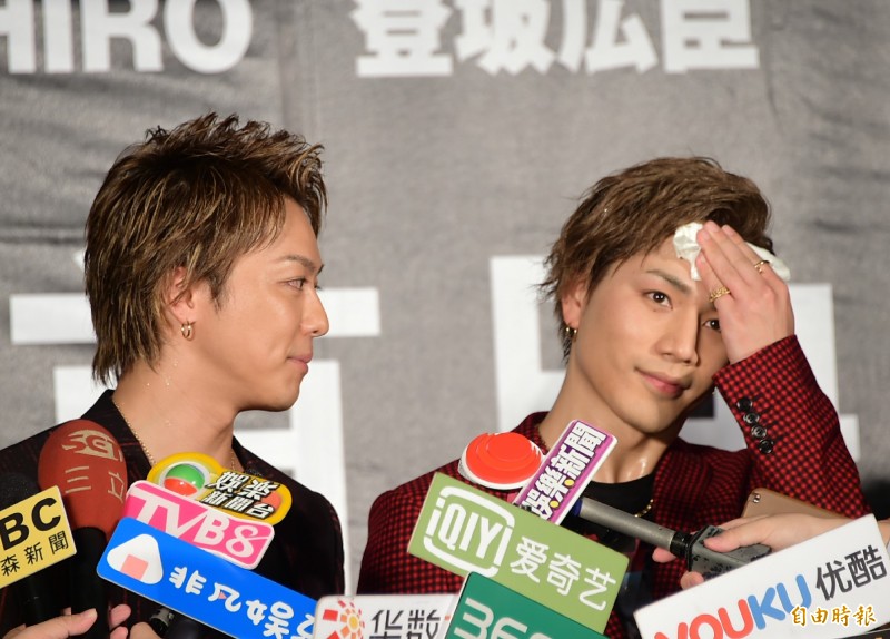 影音 雨宮兄弟 帥氣現身西門町登坂熱到直飆汗 自由娛樂