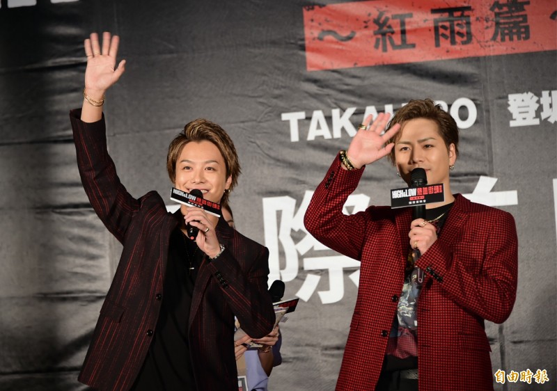 影音 雨宮兄弟 帥氣現身西門町登坂熱到直飆汗 自由娛樂