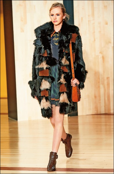 Saddle Bag為Coach秋冬主打包款之一。