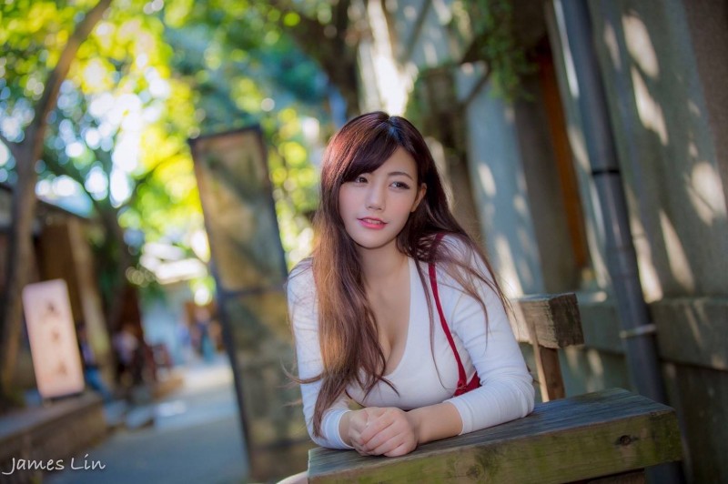 袁惟仁的小三 爆乳妹神隱6天說話了 自由娛樂