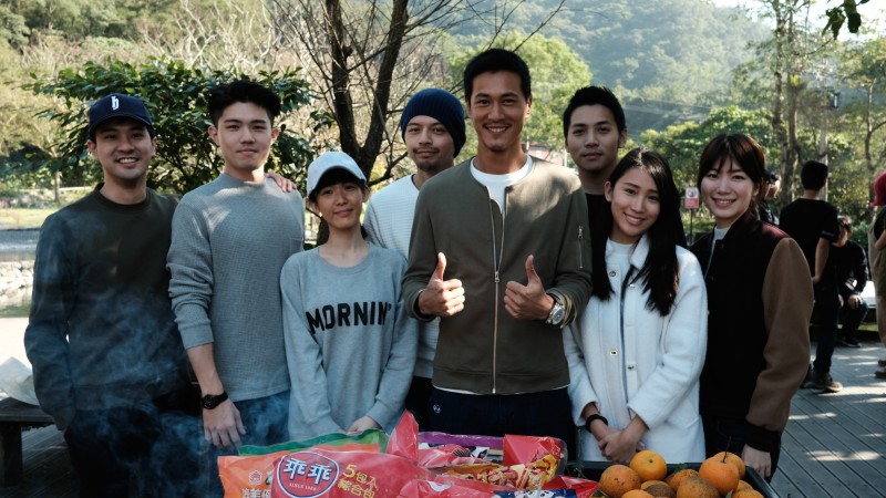 《五味八珍的歲月》劇組在宜蘭頭城農場舉行開鏡儀式。（好風光提供）