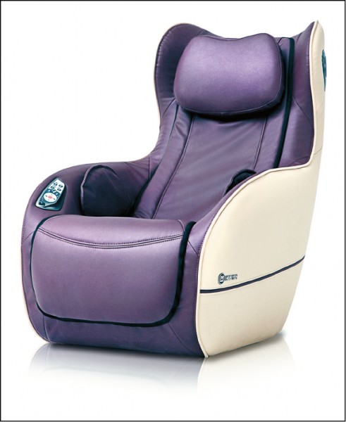 輝葉第二代臀感小沙發，主打揉搥同步，原價35,800元，母親節特價25,800元。