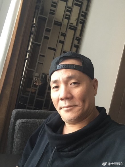 無懼角色比本尊紅 賭俠 獨眼龍重返香港拍片自薦男主角 自由娛樂