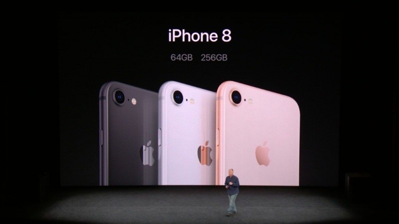 蘋果iPhone 8今日起官網開放預購、22日上市。（翻攝蘋果官網）