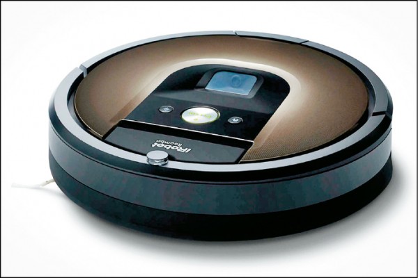 iRobot Roomba 980：通路售價約35,999元。