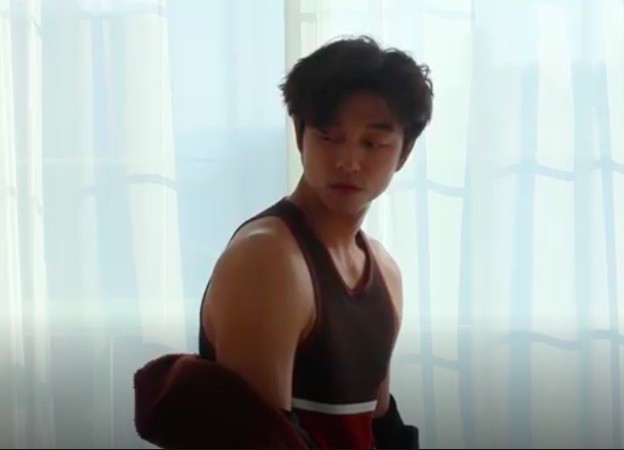 孔劉小露健美的肌肉。（Managemnet Soop提供）