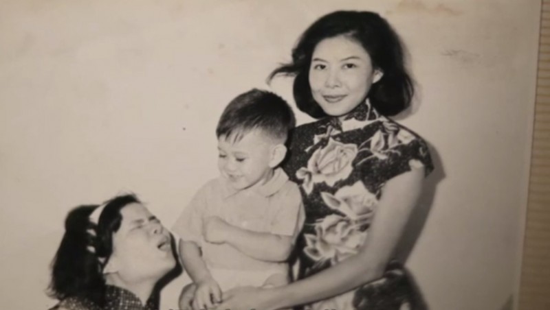黃秋生從小和母親相依為命。（翻攝BBC.com）