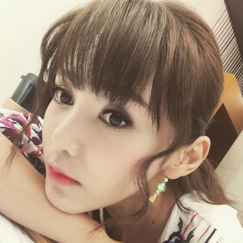 本女劇女星陳子玄今早忘記穿內衣出門，自覺超糗。（翻攝自臉書）