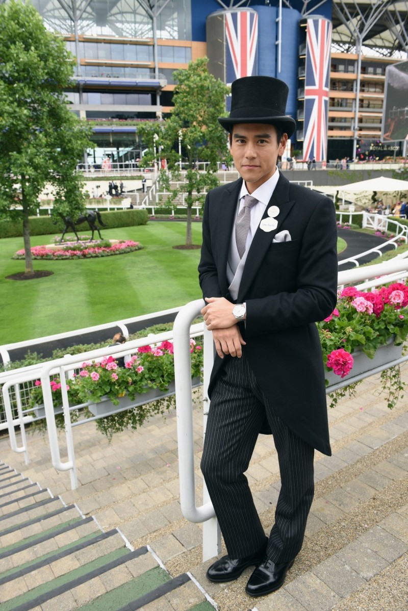 彭于晏穿上正式禮服覺得自己就像一名紳士。（浪琴表提供）