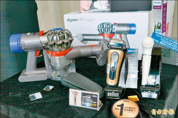 下個月就是父親節，燦坤觀察電鬍刀買氣已經明顯湧現。
（記者吳佩樺攝）