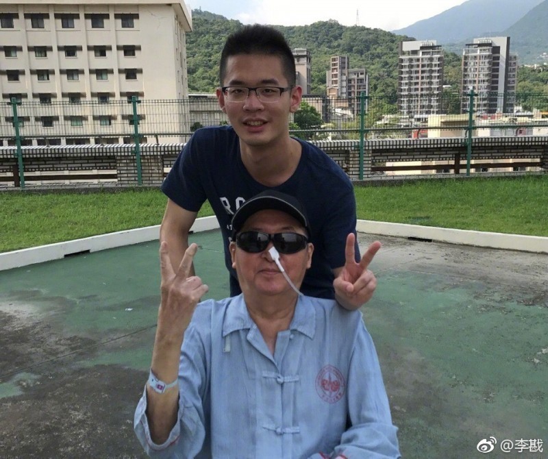 李敖長女飆罵 X媽的夠陰險 嗆異母弟辱大師告人美名 自由娛樂