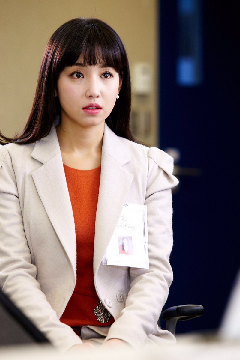 李幼梨在韓劇《黃色復仇草》中飾演悲情女主角，她劇中慘遭陷害入獄。（中天提供）