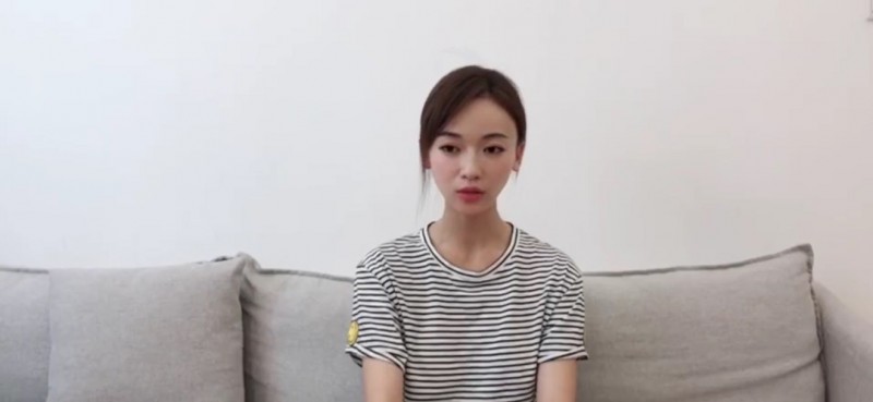 吳謹言在影片中，被網友發現氣色看起來不太好。（翻攝自微博）