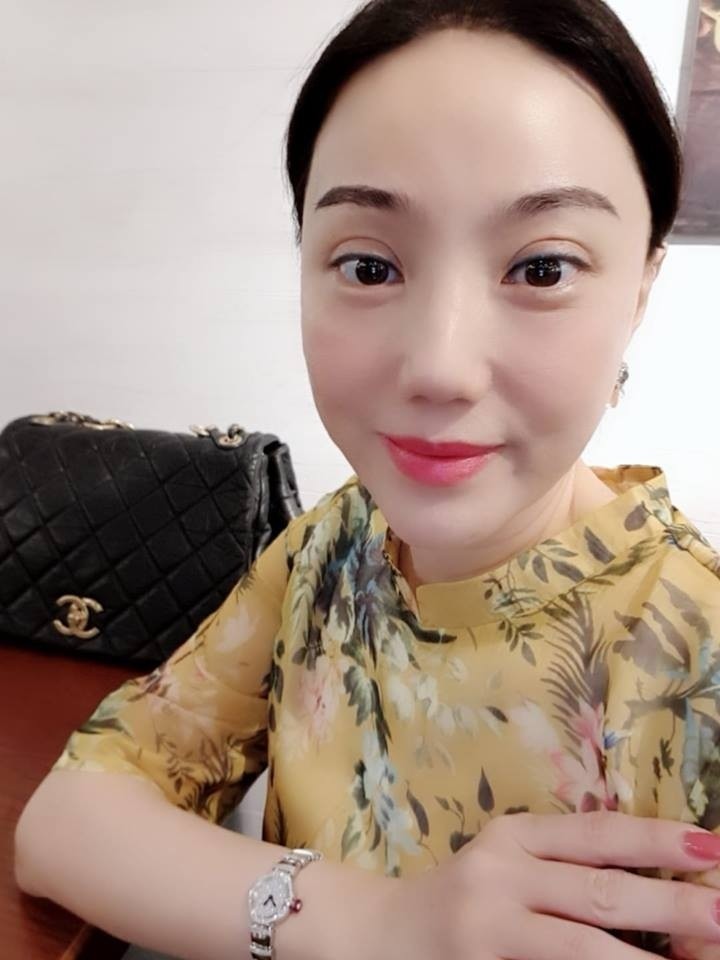 沈嶸有「神明代言人」之稱。（翻攝自臉書）