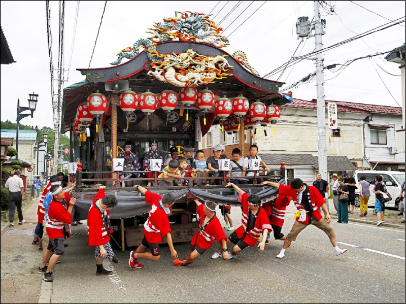 旅遊 影像行旅 綺麗花嫁行列 日本 會津田島祇園祭 自由娛樂