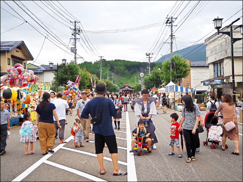 旅遊 影像行旅 綺麗花嫁行列 日本 會津田島祇園祭 自由娛樂