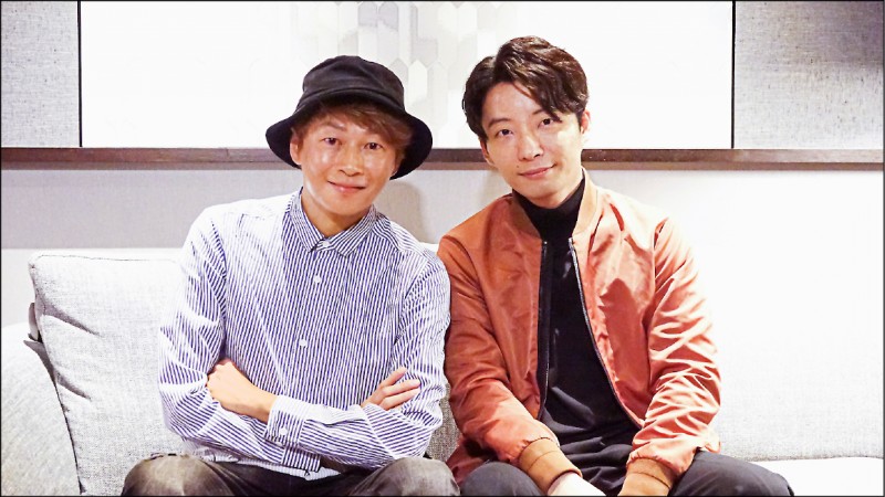 星野源（右）下月來台開唱，吳建恆赴東京相見歡，兩人一見如故。（雅慕斯娛樂提供）
