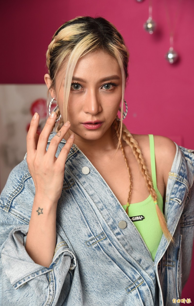 專訪 呂婕菲嫁大22歲老公交往2月竟做這件事 自由娛樂